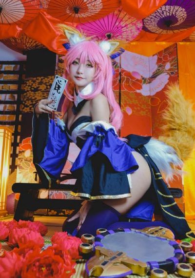 日韩精品最新在线51色网_十万网红美女美酱