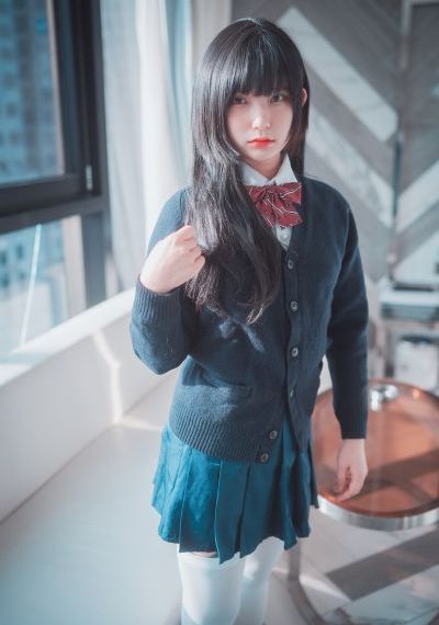 国产gangbangcum_1080免费电视剧