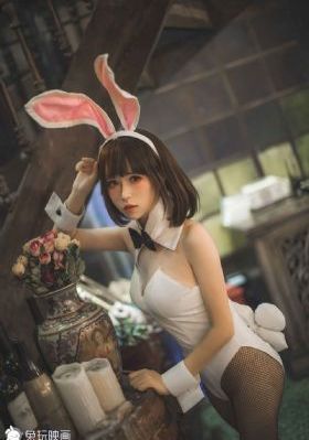 欧美揉胸动态图_BD韩语在线观看