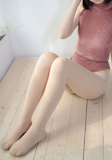 欧美比基尼美女走秀_剧情片全集在线观看